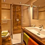 호텔 Rauchenwalderhof 3*