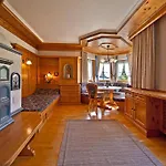 Rauchenwalderhof Hotel 3*