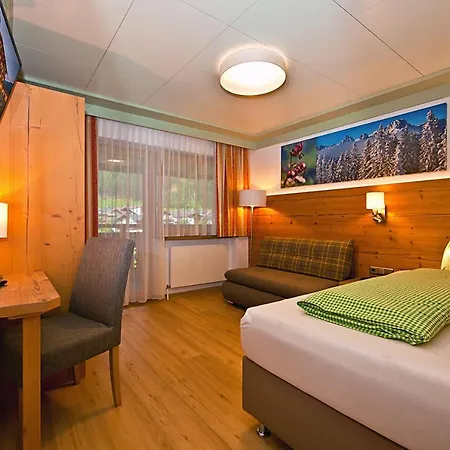 Rauchenwalderhof Hotel 3*