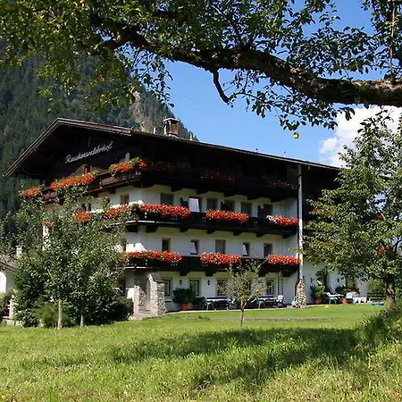 Rauchenwalderhof 3* Mayrhofen