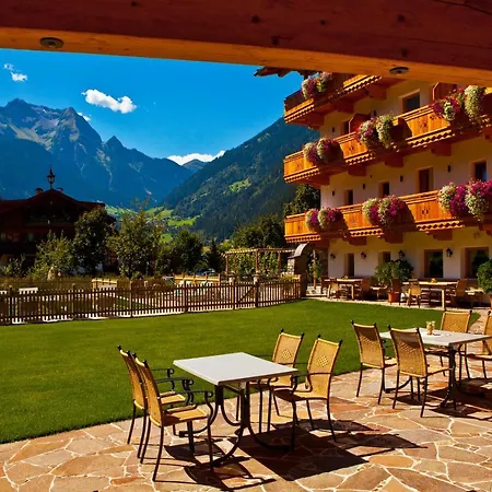 Rauchenwalderhof 3* Майргофен