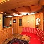 Готель Rauchenwalderhof Майргофен