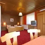 Готель Rauchenwalderhof
